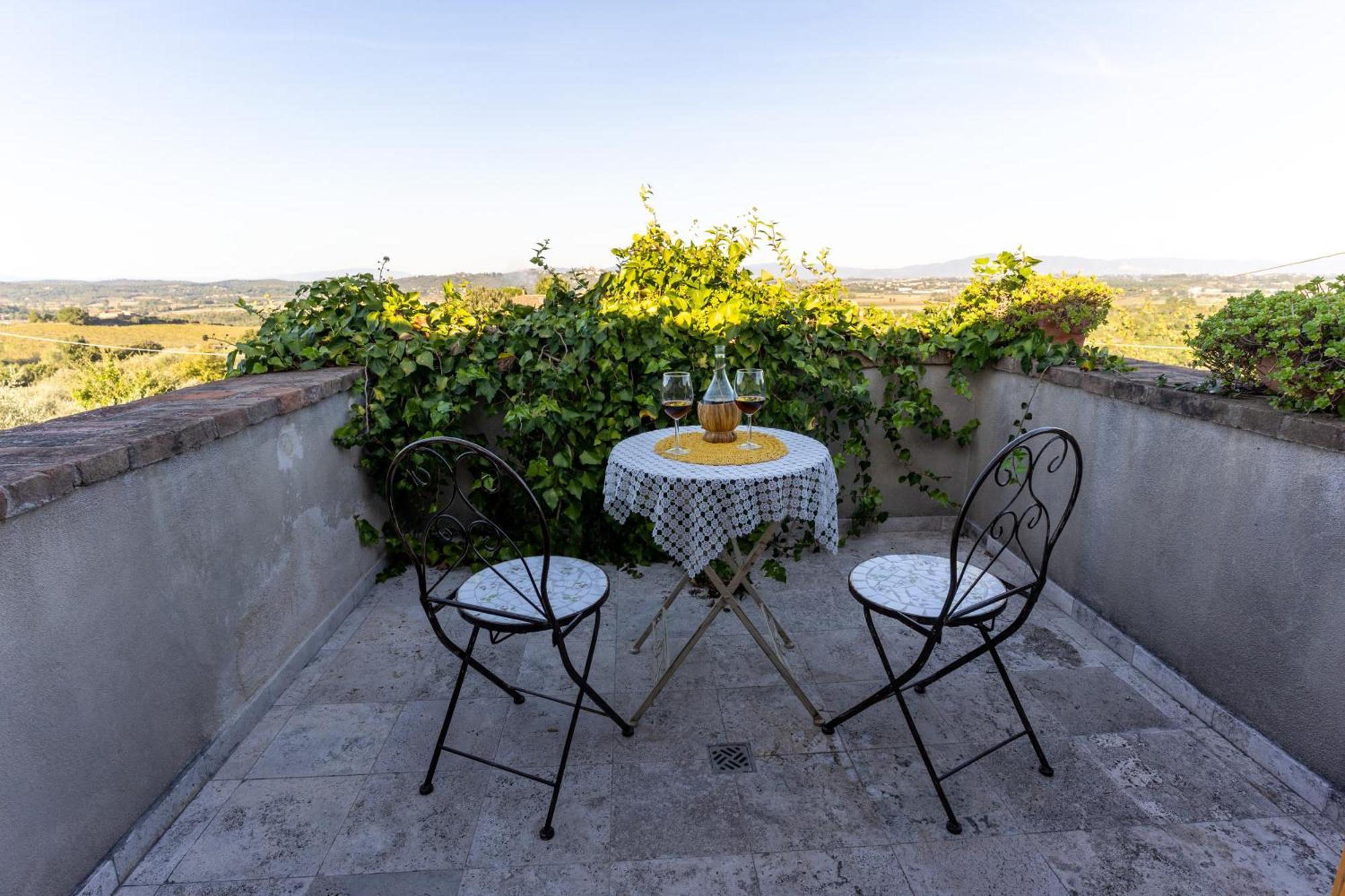 Il Poggio Dell'Eremita Apartment Rigomagno Luaran gambar
