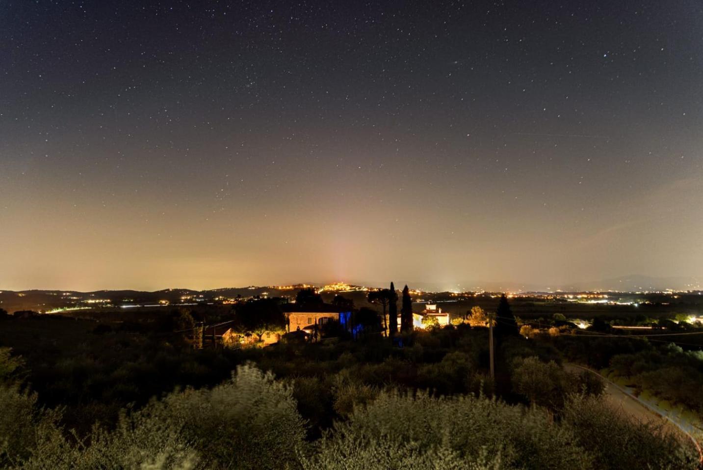 Il Poggio Dell'Eremita Apartment Rigomagno Luaran gambar