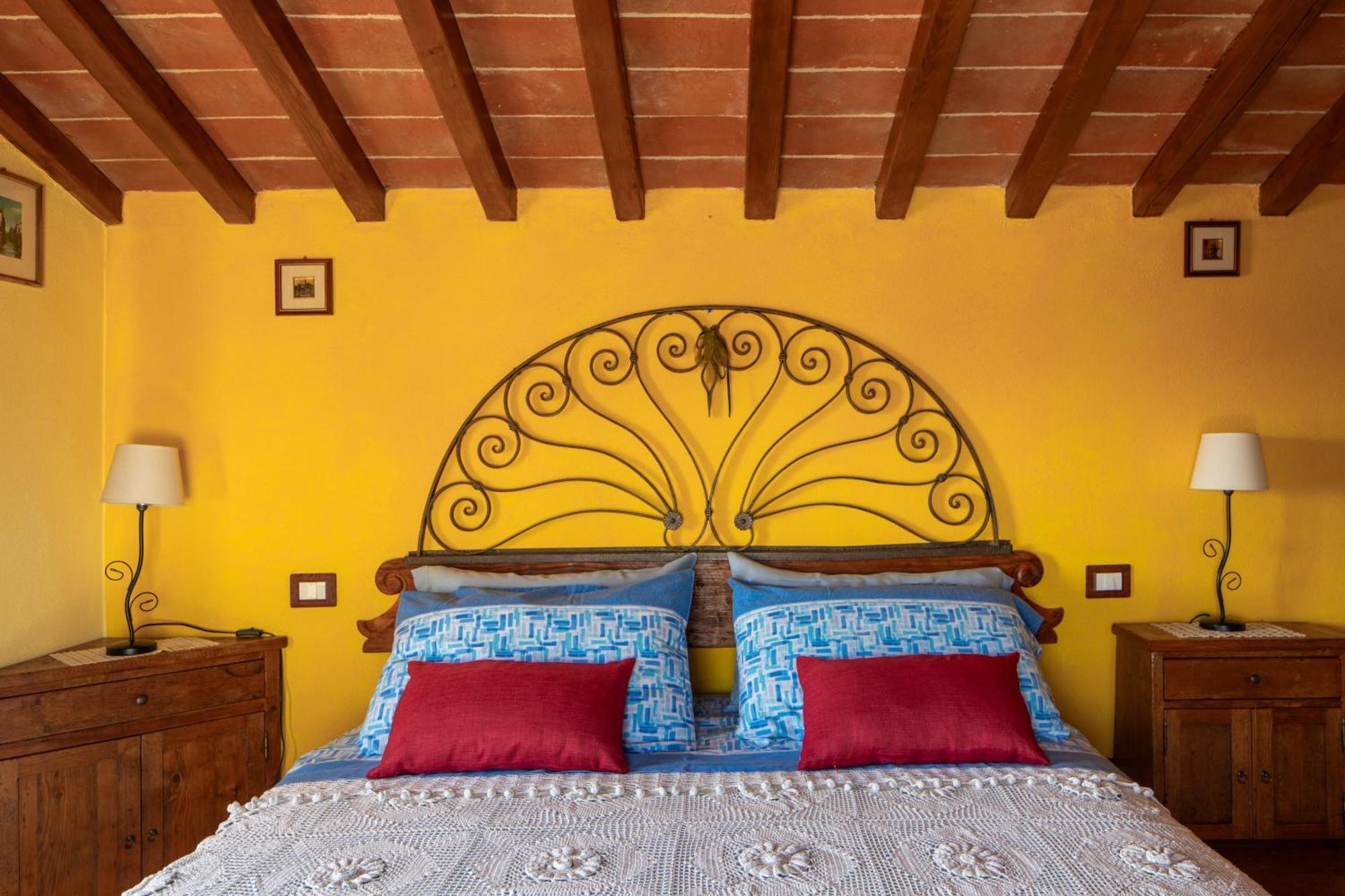 Il Poggio Dell'Eremita Apartment Rigomagno Luaran gambar