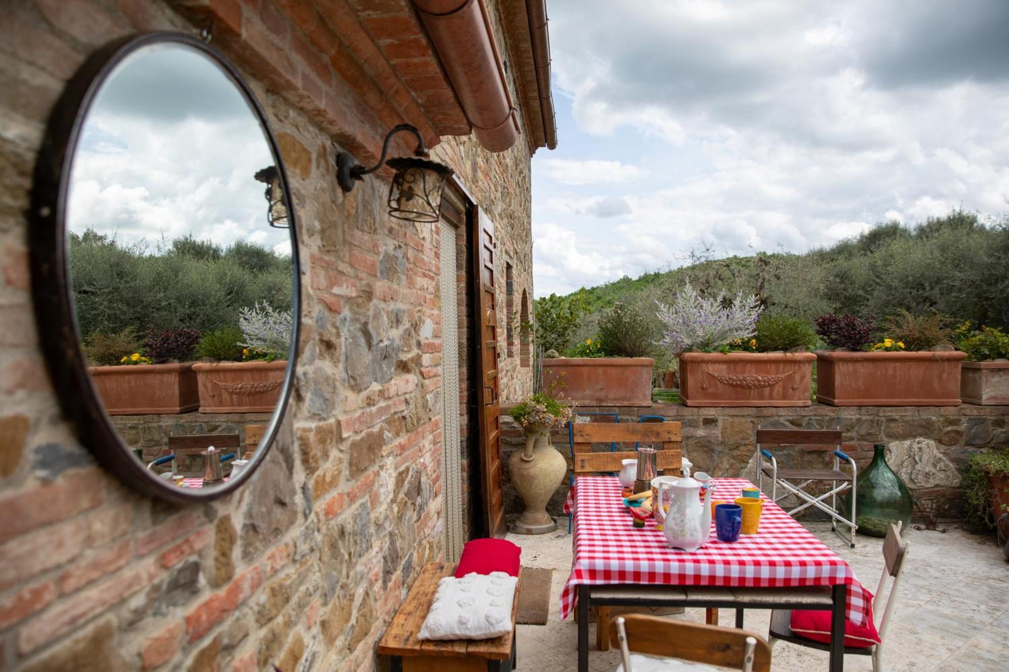 Il Poggio Dell'Eremita Apartment Rigomagno Luaran gambar